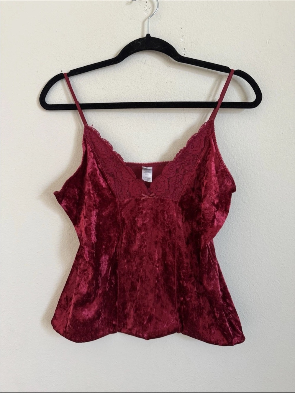 Vintage 90s Y2K No Boundaries Red Crushed Velvet Cami Top L